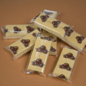 Barquillo triple relleno coco envuelto.